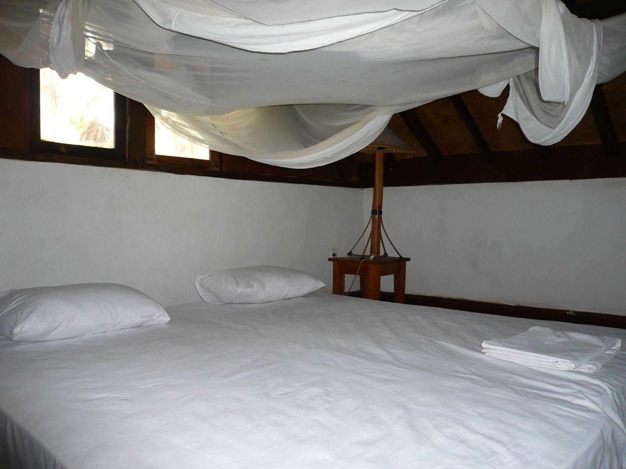 Wawa Wewe II Villas Amed Exterior foto